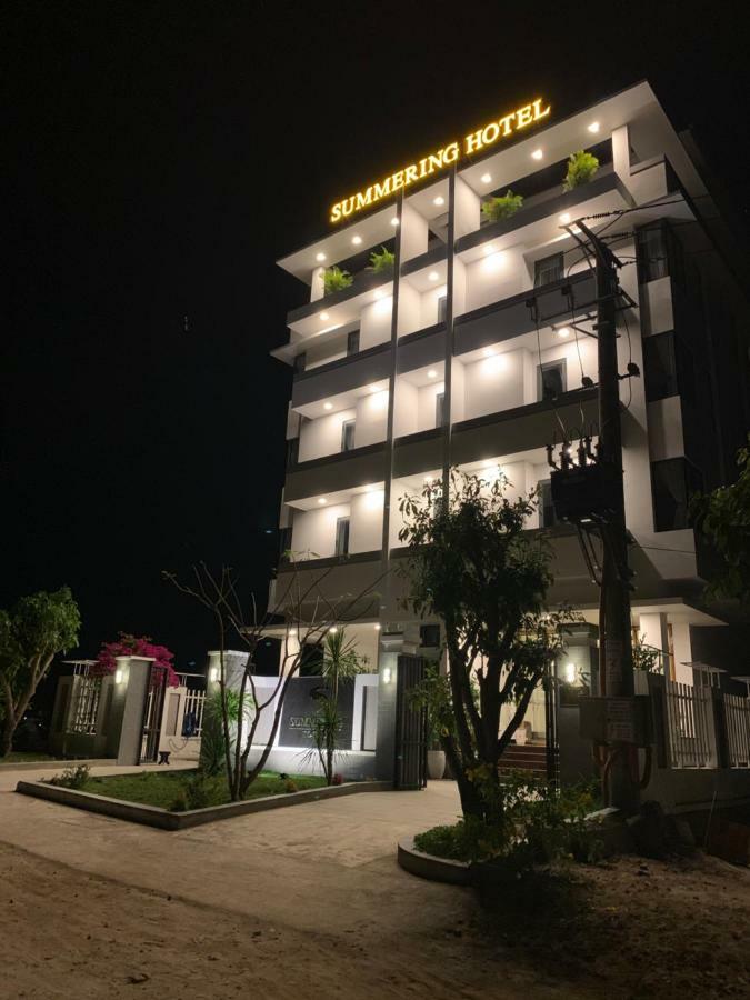 Summering Hotel Ấp Ninh Hòa  外观 照片